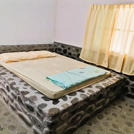 Oyo Home 90491 Flinstone Lodge Kota Kinabalu Dış mekan fotoğraf